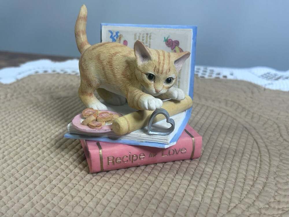 Enesco Calico Kittens Recipe for Love Orange Tabby Cat Figurine 2005